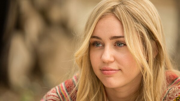 Miley Cyrus, Crisis in Six Scenes