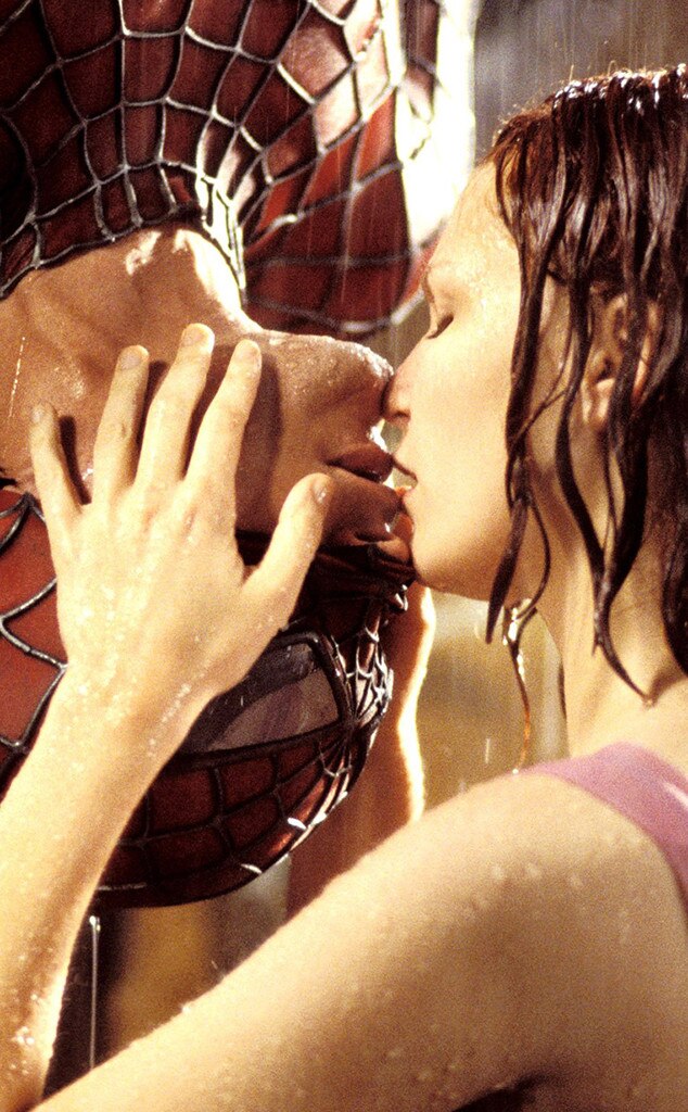 Spiderman, Kiss, Tobey Maguire, Kirsten Dunst Spiderman, Kiss, Tobey Maguire, Kirsten Dunst