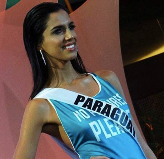 Latinas en traje de bao, Miss Universo