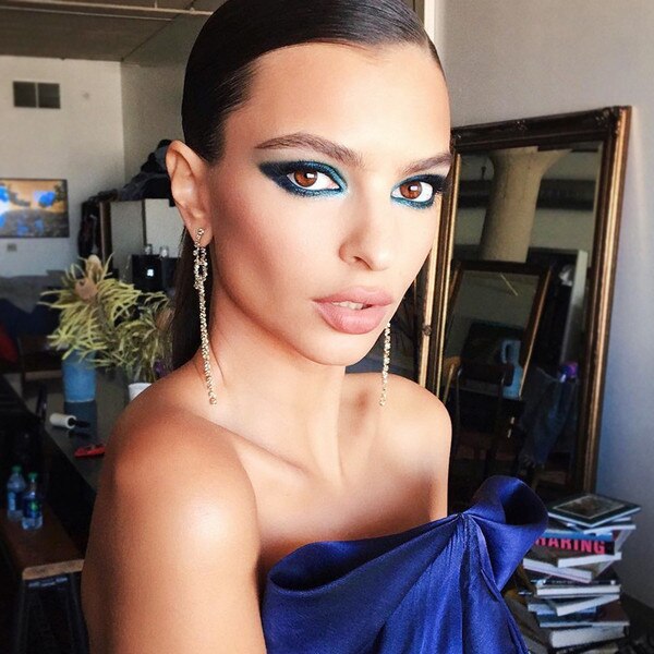 ESC: E!ssentials, Emily Ratajkowski ESC: E!ssentials, Emily Ratajkowski