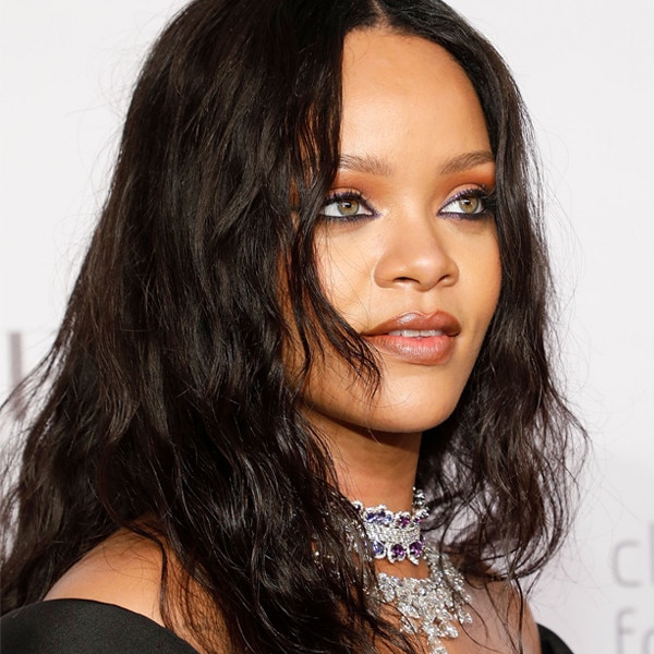 ESC: Rihanna ESC: Rihanna