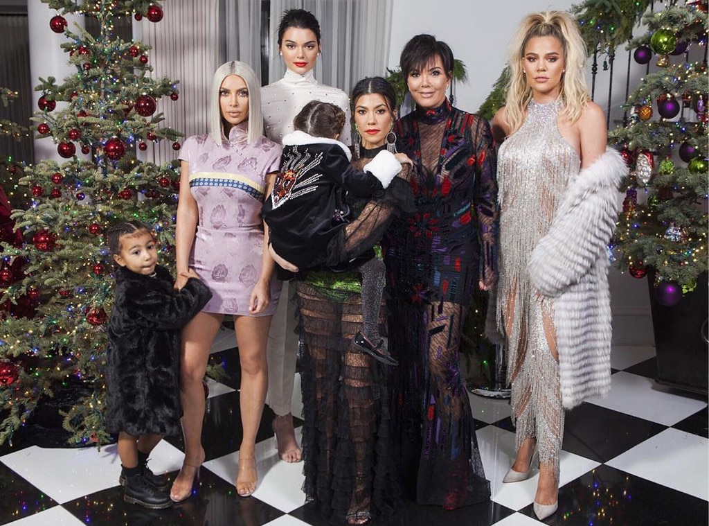 Kourtney Kardashian, Kendall Jenner, Kim Kardashian, Kris Jenner, Instagram Kourtney Kardashian, Kendall Jenner, Kim Kardashian, Kris Jenner, Instagram