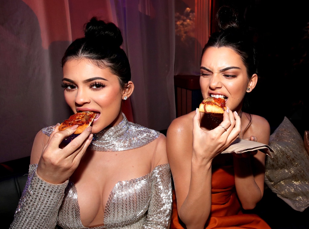 Kylie Jenner, Kendall Jenner, Pizza Kylie Jenner, Kendall Jenner, Pizza
