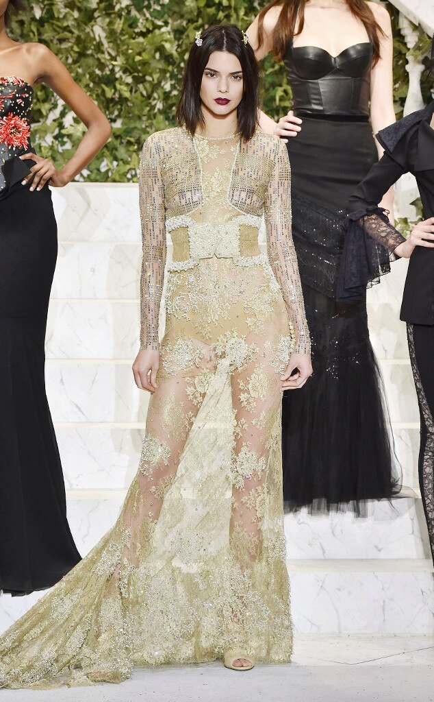 ESC: NYFW Fall 2017, Best Looks, La Perla, kendall Jenner ESC: NYFW Fall 2017, Best Looks, La Perla, kendall Jenner