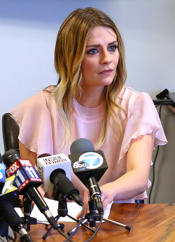 Mischa Barton Mischa Barton