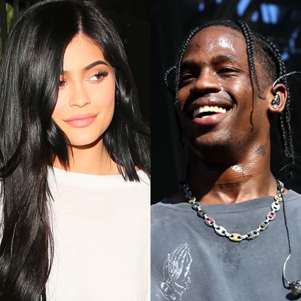 Travis Scott FaceTimes Kylie Jenner During NYC Performance