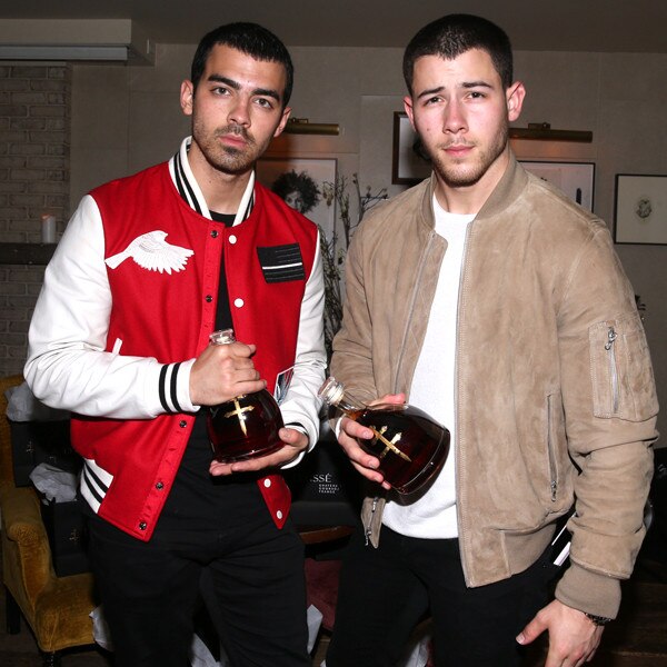 Nick Jonas, Joe Jonas Nick Jonas, Joe Jonas