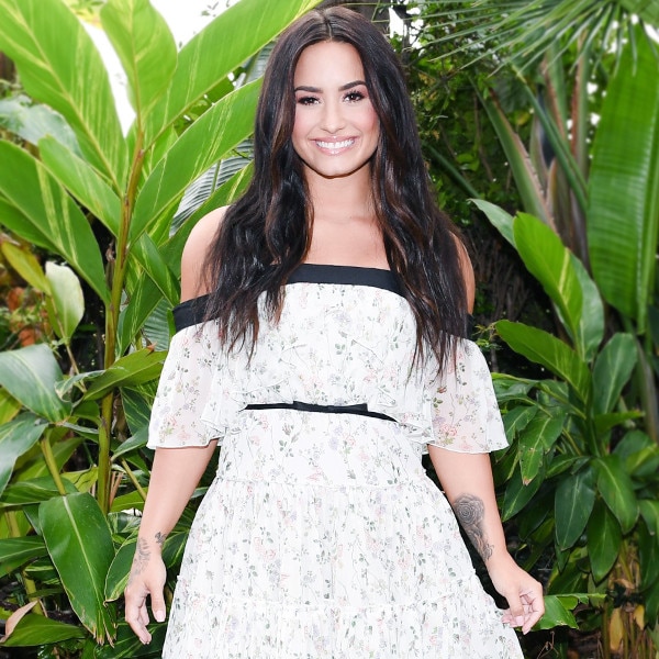 ESC: Demi Lovato, 5 Days ESC: Demi Lovato, 5 Days