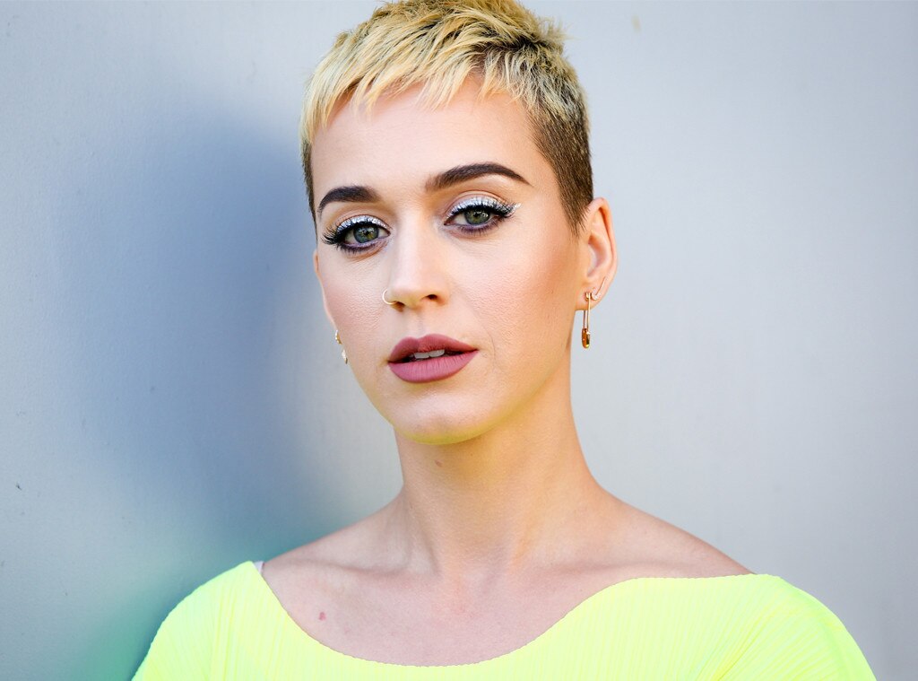 Katy Perry y Bruno Mars apoyaron a Ariana Grande — Atentado en Manchester