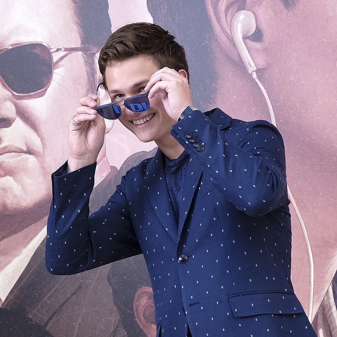 Ansel Elgort vem ao Brasil para divulgar filme Em Ritmo de Fuga