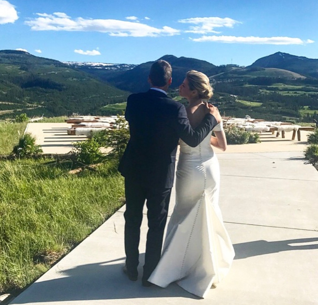 Erin Andrews Shares Stunning Photos From ''Fairytale'' Wedding To ...