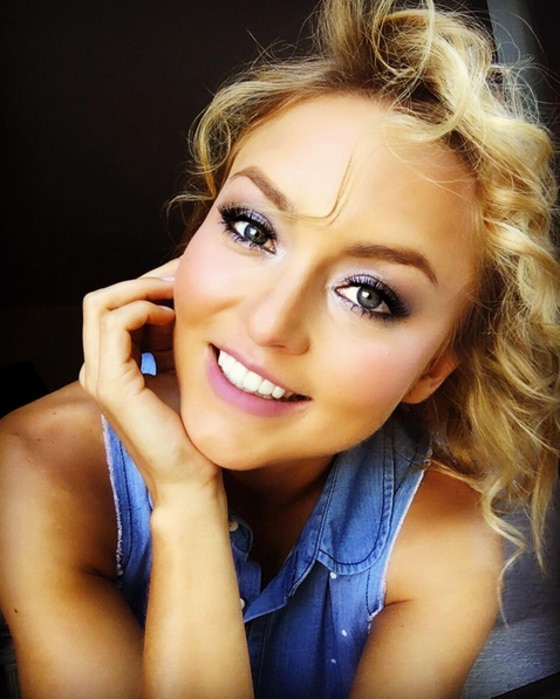 Angelique Boyer, a eterna Vic de Rebelde, desembarca em São Paulo