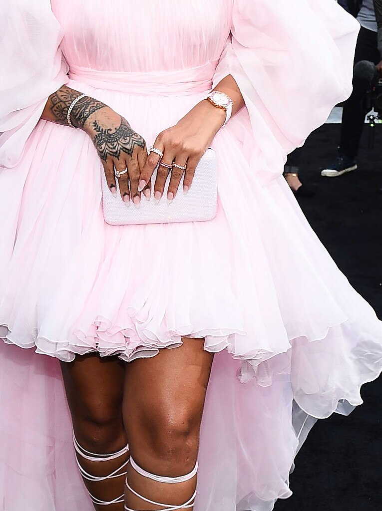 ESC: Rihanna ESC: Rihanna