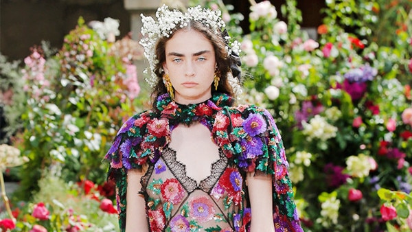 ESC: Double Teaser, Rodarte, Haute Couture Paris Fashion Week ESC: Double Teaser, Rodarte, Haute Couture Paris Fashion Week
