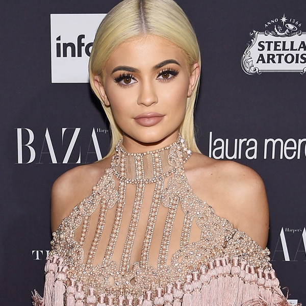 Is Kylie Jenner Preparing for a Gender Reveal Photo Shoot?