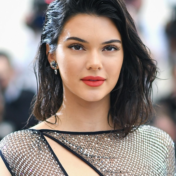 http://images.eonline.com/eol_images/Entire_Site/2017910/rs_600x600-171010111554-600.Kendall-Jenner-Met-Gala-Glow.jl.101017.jpg