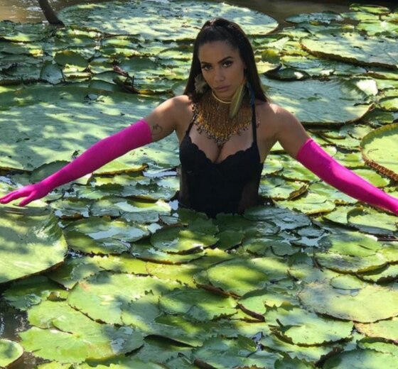 Anitta Anitta