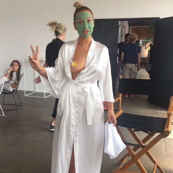 Sia, Nip Slip Sia, Nip Slip