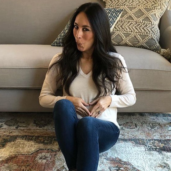 Joanna Gaines Shares New Pregnancy Photos: No Hiding This Baby Bump