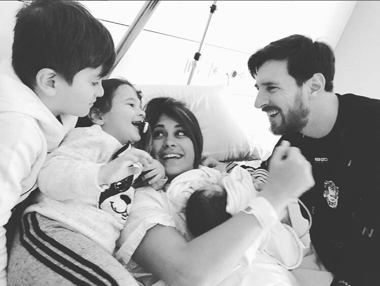 Anto Roccuzzo, Messi Anto Roccuzzo, Messi