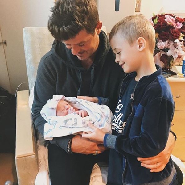 Robin Thicke Shares Sweet Photo of Son Meeting Newborn Daughter