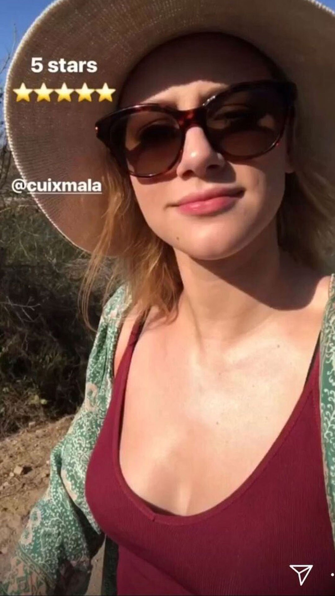 Lili Reinhart, Cole Sprouse Lili Reinhart, Cole Sprouse