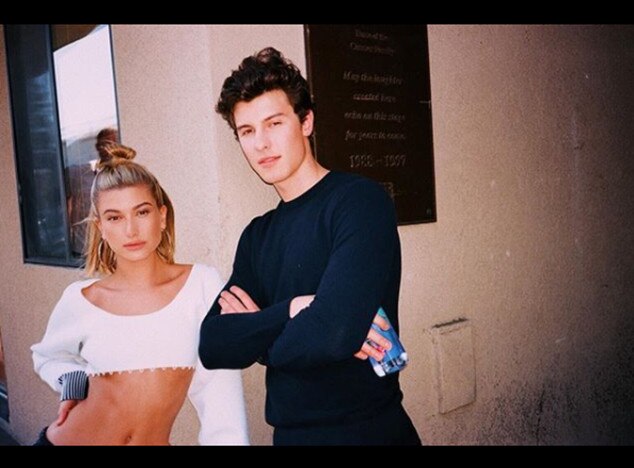 Una nueva imagen de Shawn Mendes con Hailey Baldwin enloquece a