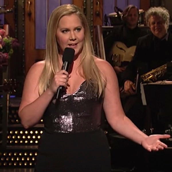 Amy Schumer Jokes About Chris Fischer's ''Worthless'' Proposal