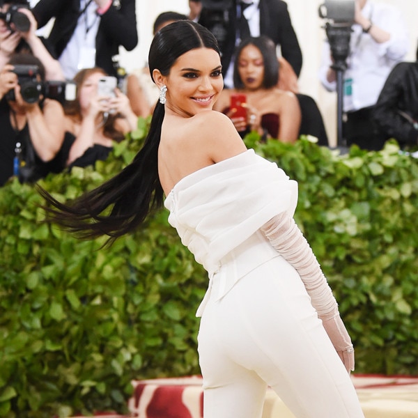ESC: Kendall Jenner, Met Gala ESC: Kendall Jenner, Met Gala