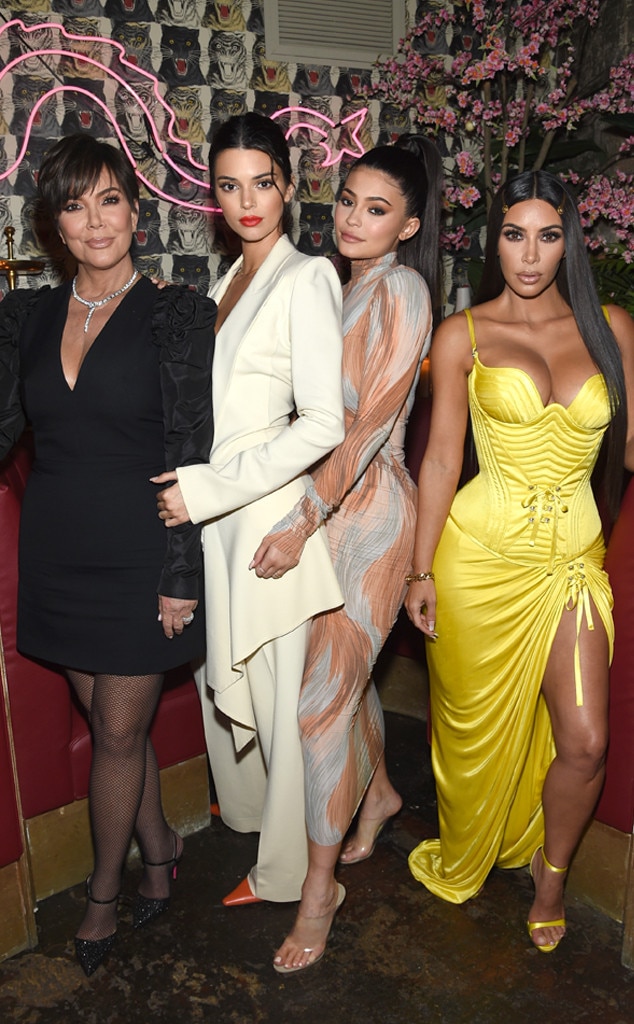 Kris Jenner, Kendall Jenner, Kylie Jenner, Kim Kardashian Kris Jenner, Kendall Jenner, Kylie Jenner, Kim Kardashian