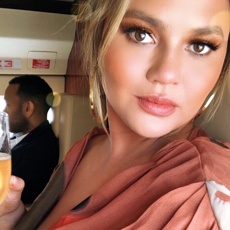 11 Major Celebrity Beauty Looks in Honor of National Selfie Day