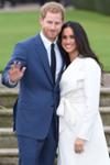 MEGHAN MARKLE E PRÍNCIPE HARRY POSAM PARA FOTO OFICIAL DO NOIVADO MEGHAN MARKLE E PRÍNCIPE HARRY POSAM PARA FOTO OFICIAL DO NOIVADO