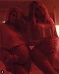Kylie & Khloe e suas barrigas de grávidas Kylie & Khloe e suas barrigas de grávidas