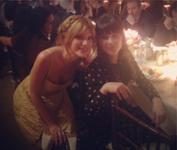 Bella Thorne & Zooey Deschanel Bella Thorne & Zooey Deschanel