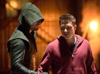 Colton Haynes, Arsenal Colton Haynes, Arsenal