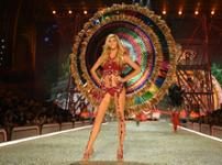 Devon Windsor Devon Windsor