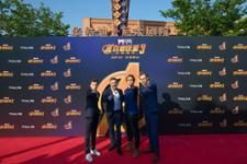 Tom Holland, Mark Ruffalo, Robert Downey Jr. & Tom Hiddleston (Shanghai) Tom Holland, Mark Ruffalo, Robert Downey Jr. & Tom Hiddleston (Shanghai)