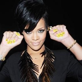 Rihanna Berdiam Diri Selepas Pulang