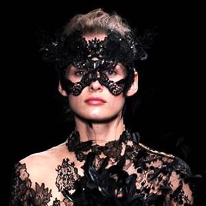 Valentino Model, Paris Fashion Week