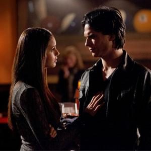 Nina Dobrev, Ian Somerhalder, THE VAMPIRE DIARIES