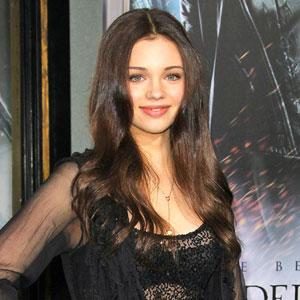 India Eisley