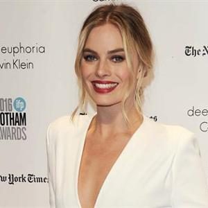 Margot Robbie Unrecognizable in New Role