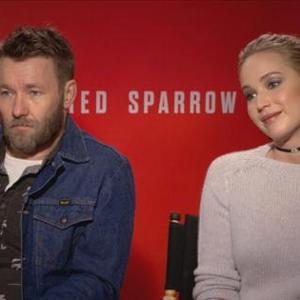 Jennifer Lawrence Reveals Details About Amy Schumer's Wedding