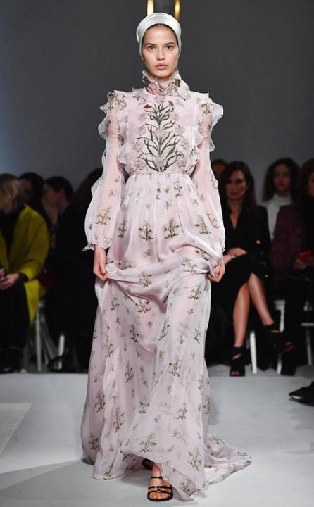 Giambattista Valli Giambattista Valli