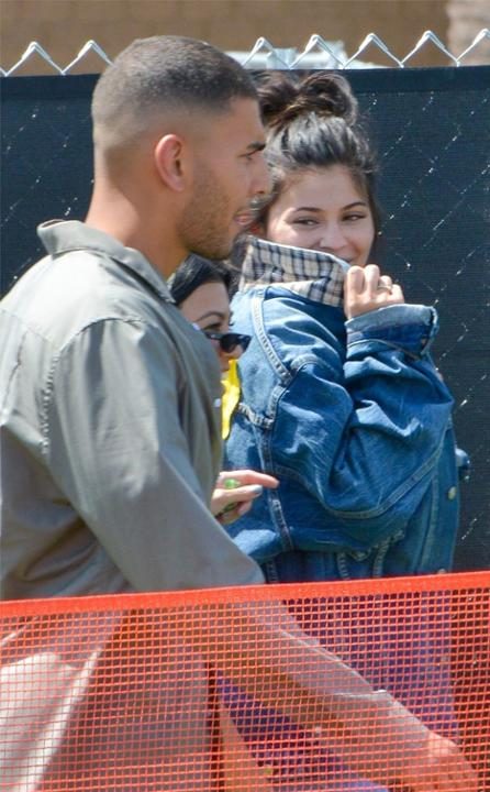 Kylie Jenner, Kourtney Kardashian & Younes Bendjima Kylie Jenner, Kourtney Kardashian & Younes Bendjima