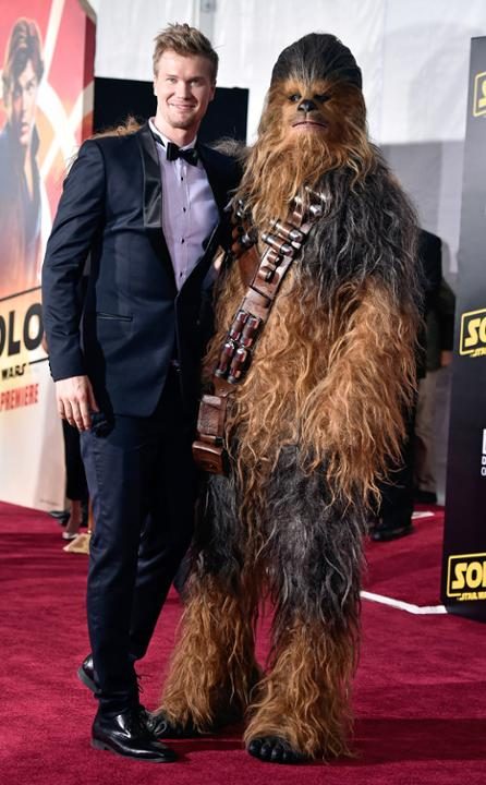 Joonas Suotamo & Chewbacca Joonas Suotamo & Chewbacca