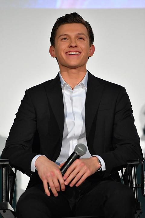 Tom Holland (Tokyo) Tom Holland (Tokyo)