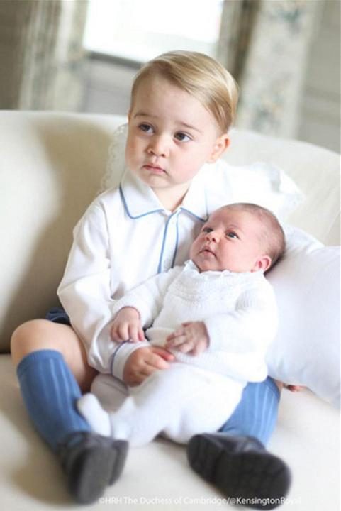 Princesa Charlotte e príncipe George Princesa Charlotte e príncipe George
