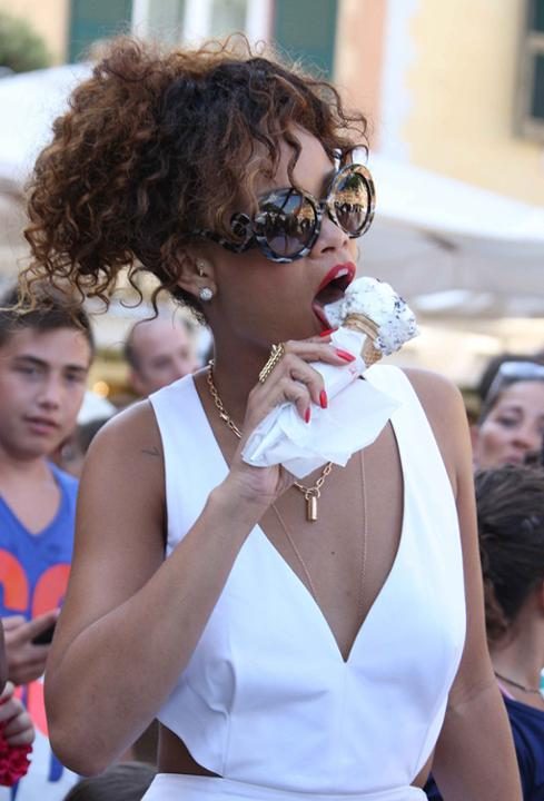 Rihanna Rihanna