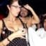 Adrianne Curry, Twitter, Twitpic